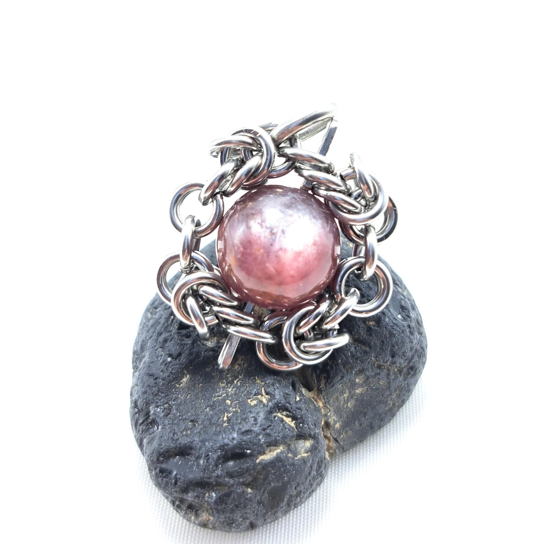 ライラックカラーにきららの煌めき! レピドライト　ペンダントトップ1枚目の画像