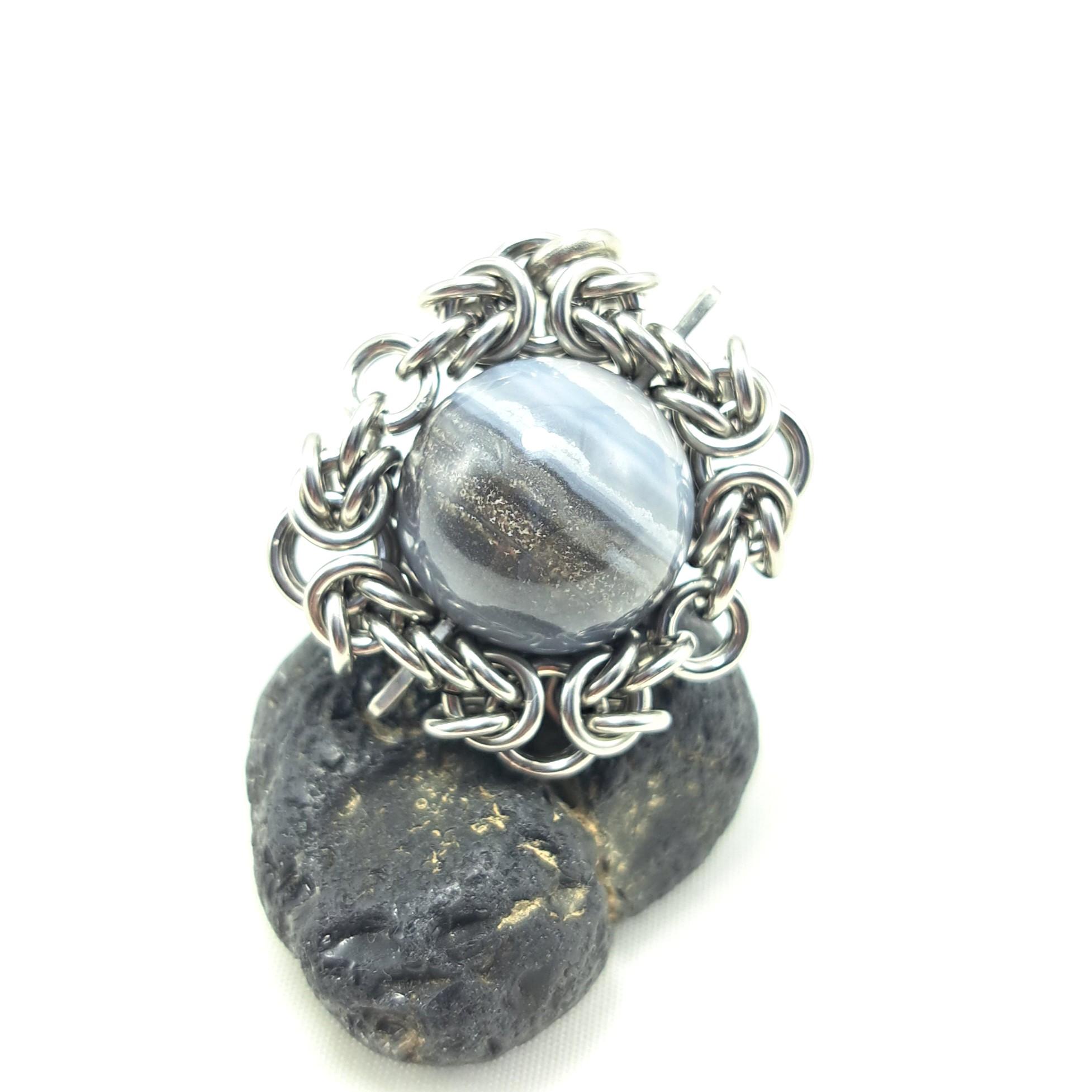 自然が織りなす芸術! ストライプ ブルー オパール　ペンダントトップ