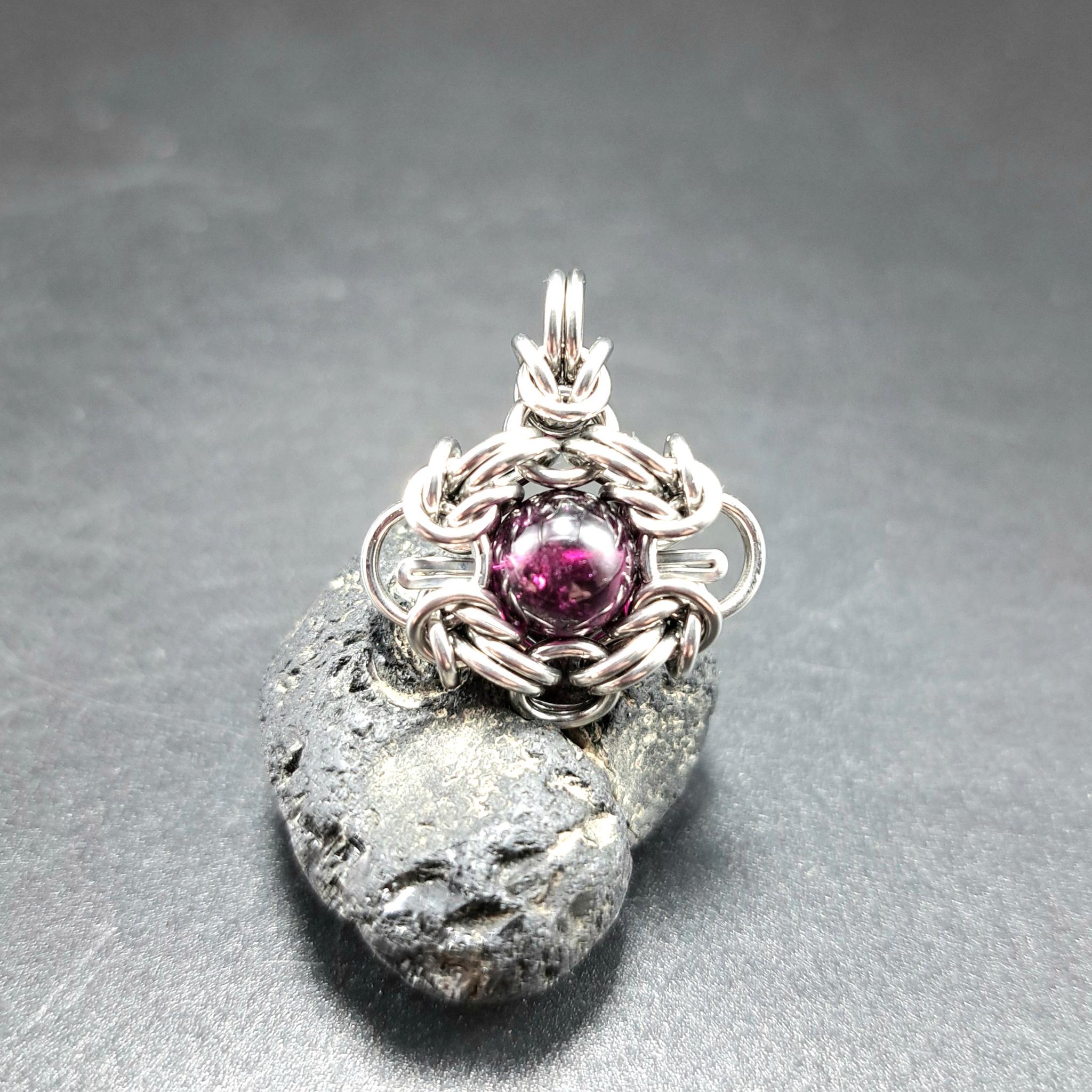 ノアの方舟のカンテラ ロードライトガーネット ペンダントトップ