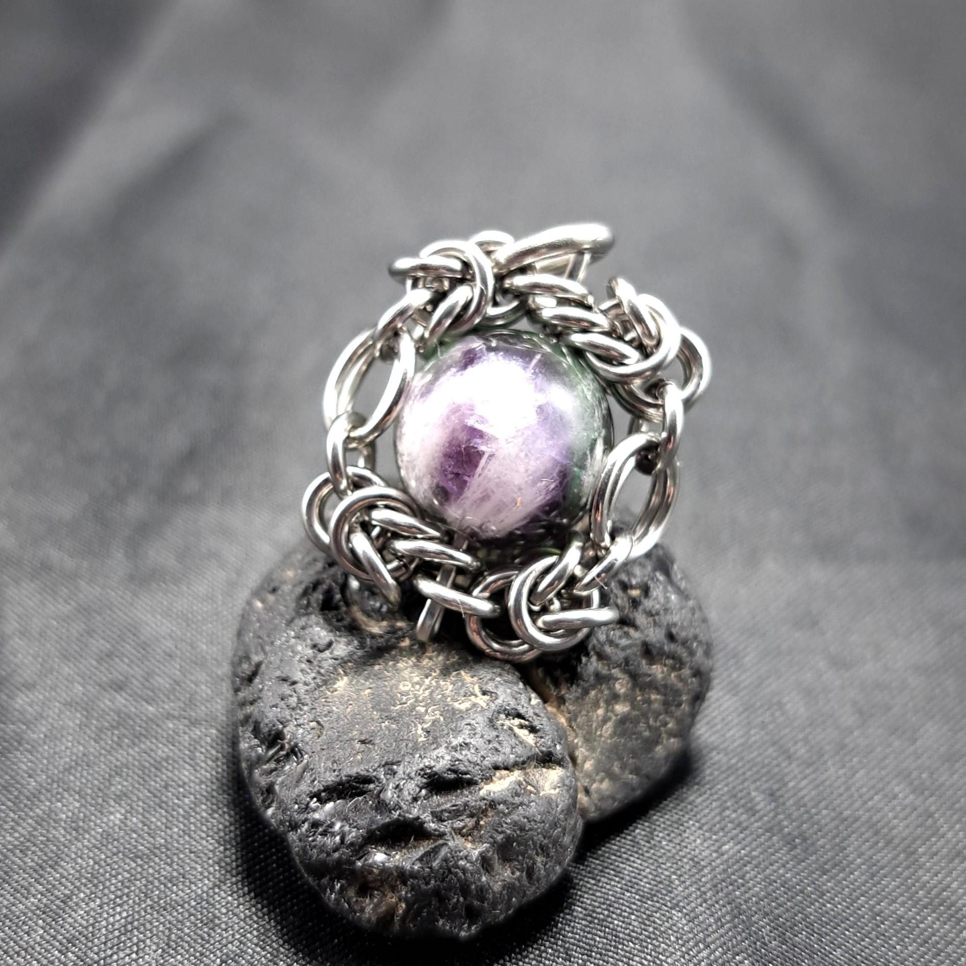 内包物が個性的! フェザー イン フローライト　ペンダントトップ