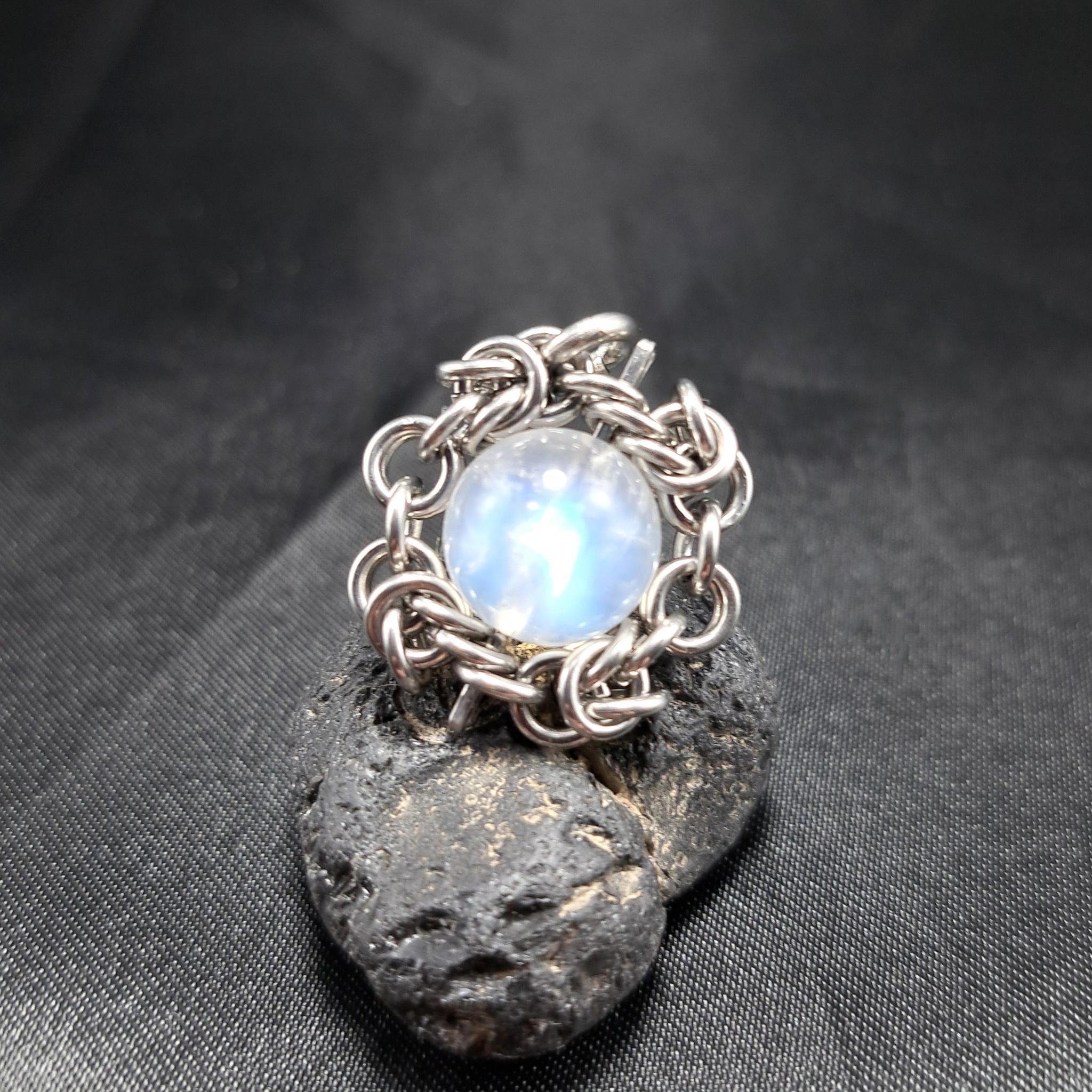 凛とした輝き! ホワイトラブラドライト ( ブルームーンストーン ) ペンダントトップ