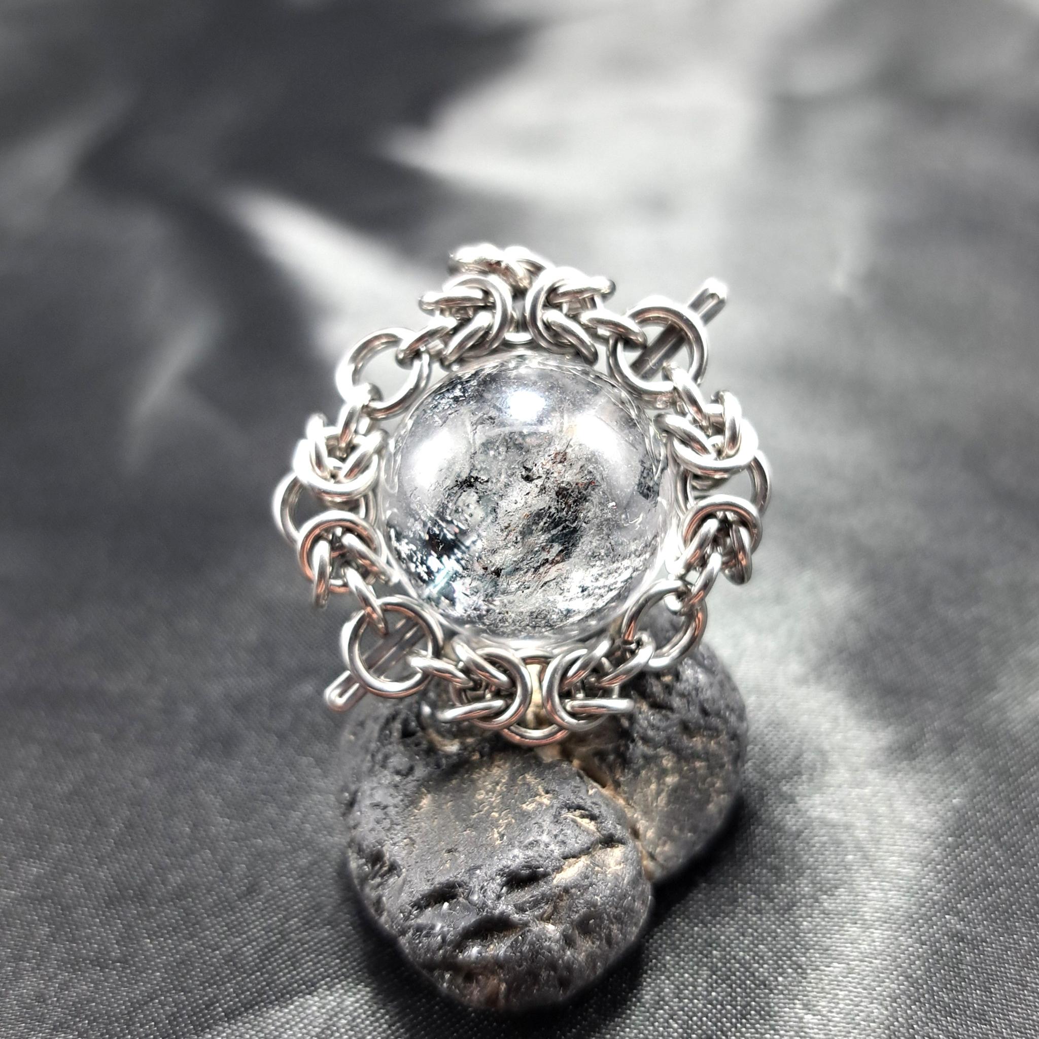 ±17㎜の巨珠！！　グラファイト 入り エレスチャルクォーツ (ヒマラヤ水晶) ペンダントトップ